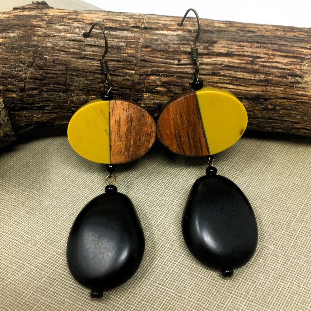 Oval Olive Green Resin Walnut Wood Black Matte Pod Geometric Dangle Earrings